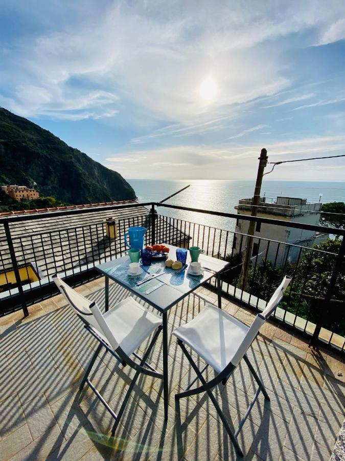 Al Castello 1 Hotell Riomaggiore Exteriör bild
