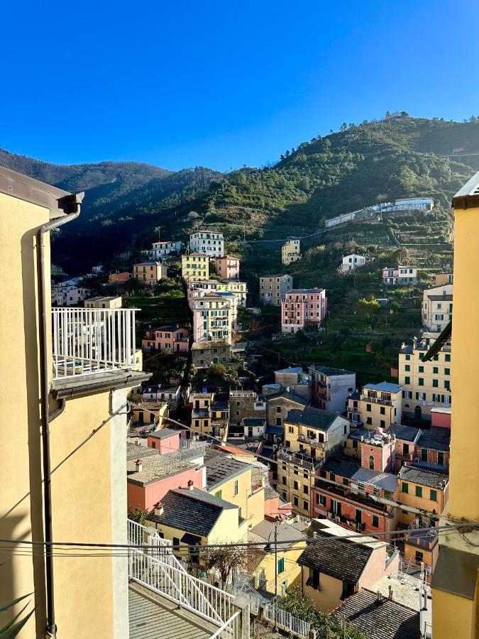 Al Castello 1 Hotell Riomaggiore Exteriör bild
